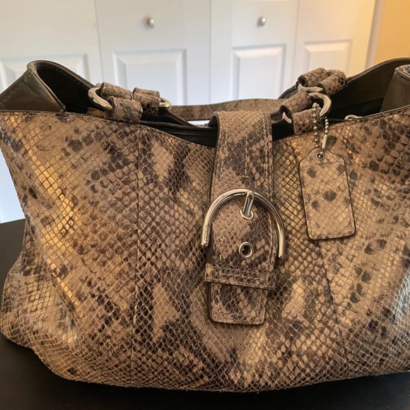 COACH SoHo Beige/Gray Python Embossed Leather Carryall Tote Style no. E1269-F196 - Picture 2 of 8